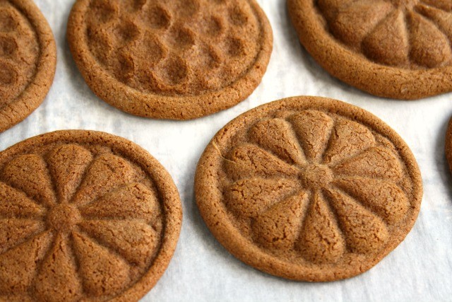 ginger spice molasses cookies